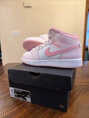 NIB Jordan 1 Mid Pearl Pink White Med Soft Pink Sneakers 6Y